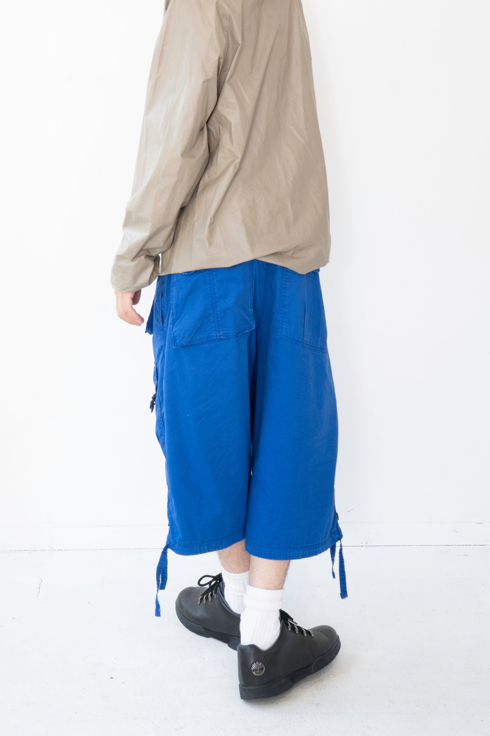 00S SEAN JOHN MULTI POCKET SHORTS