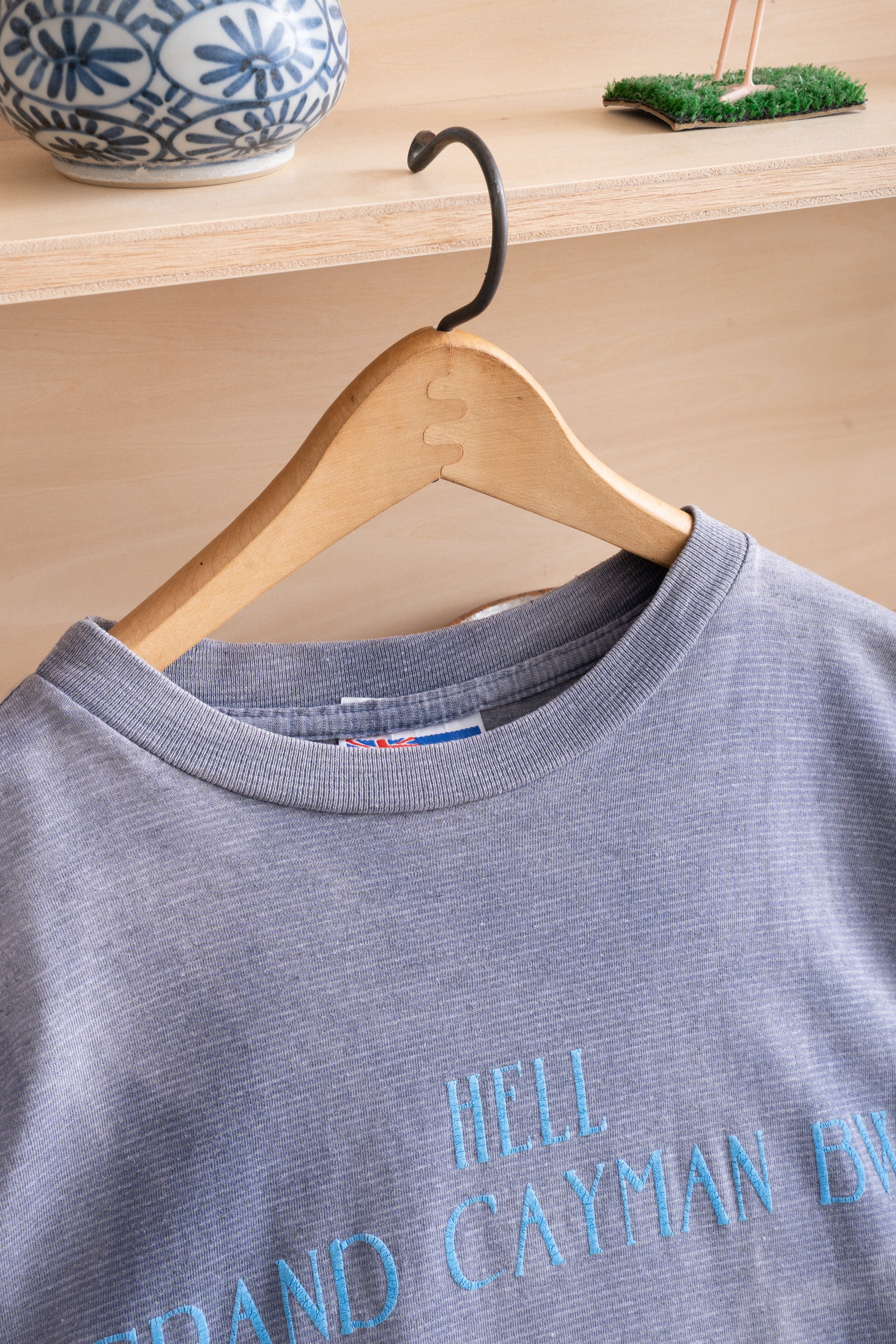 90S FADED CAYMAN ISLAND STRIPED T-SHIRT