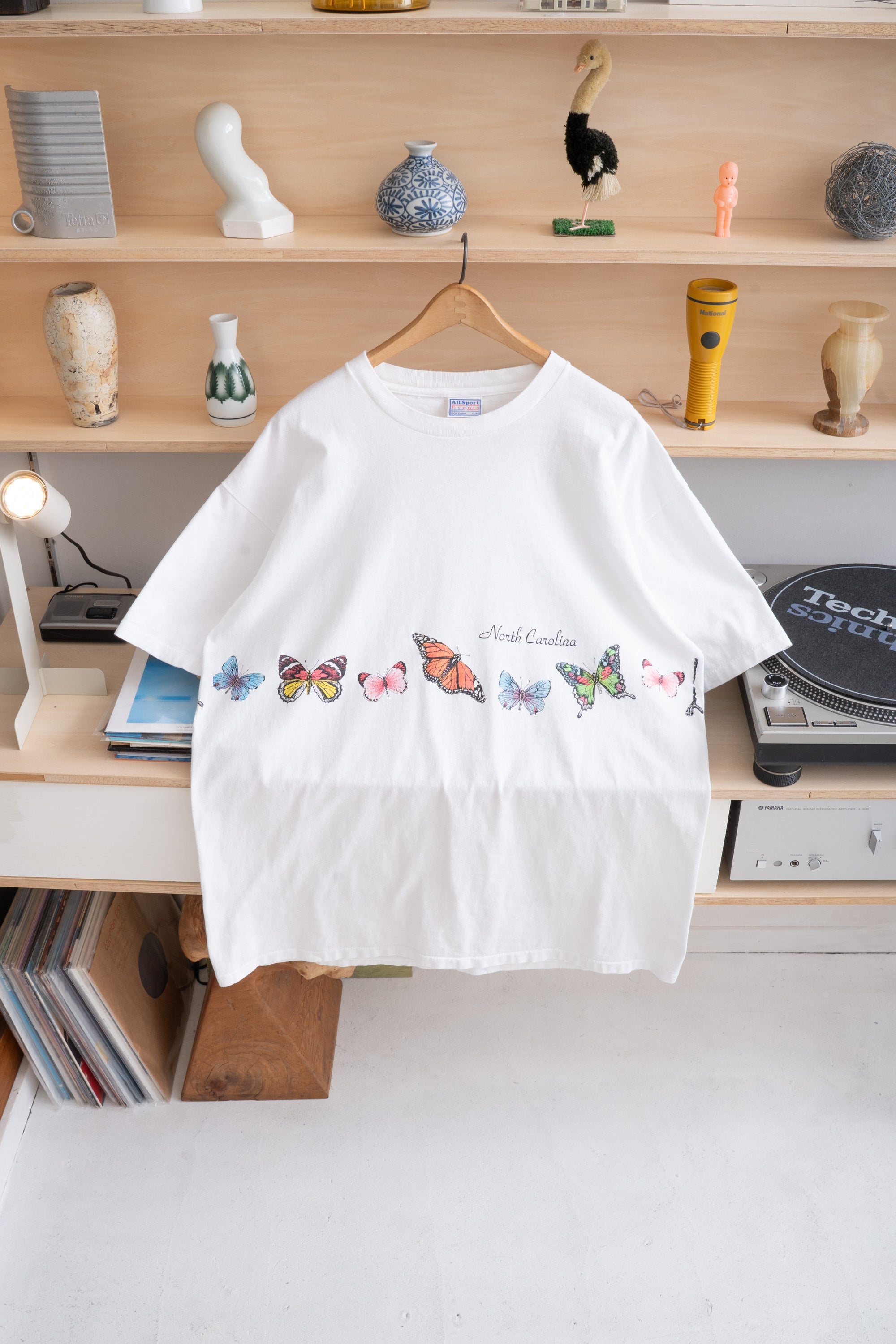 90S MADE IN USA NORTH CAROLINA BUTTERFLY PRINT T-SHIRT