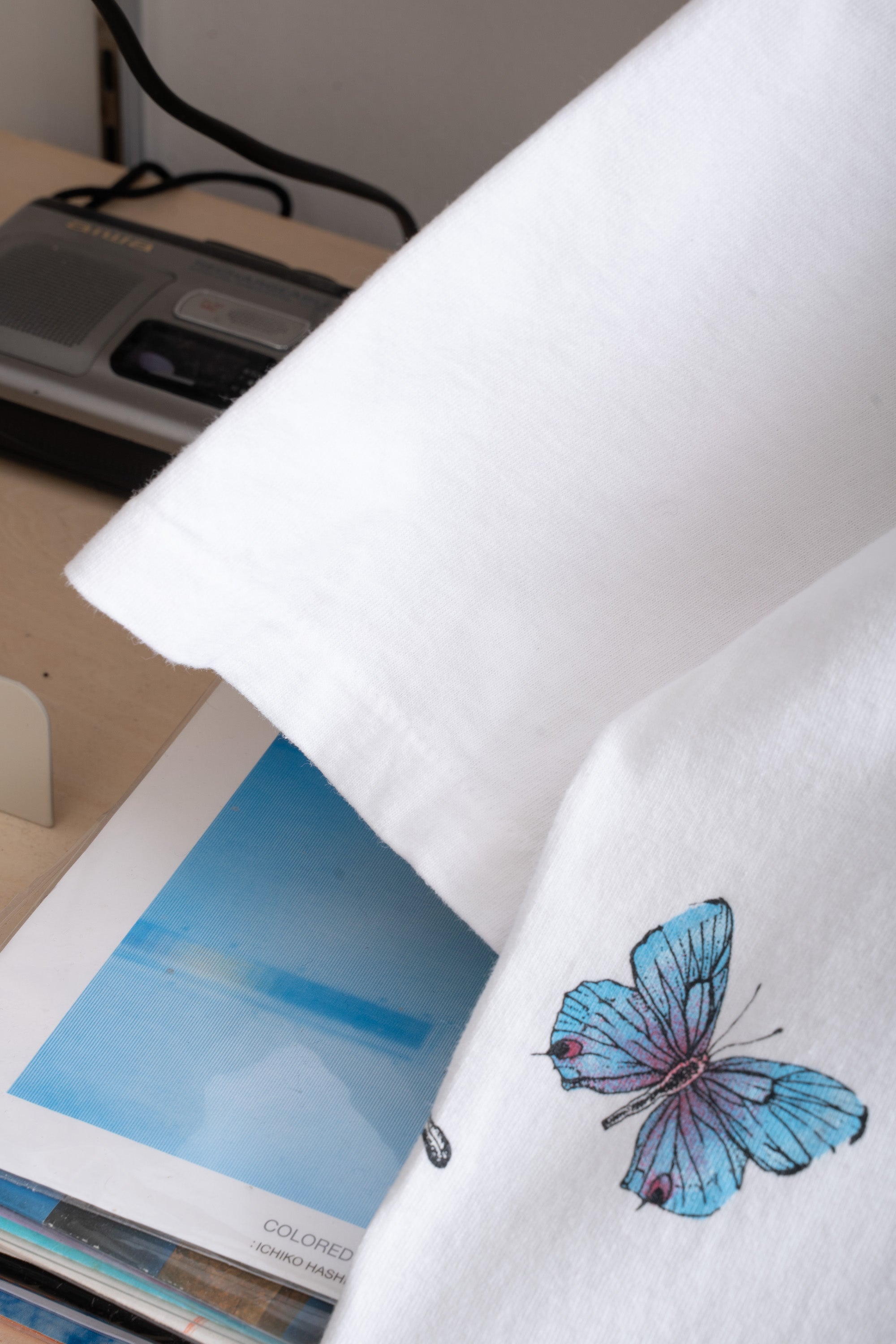 90S MADE IN USA NORTH CAROLINA BUTTERFLY PRINT T-SHIRT