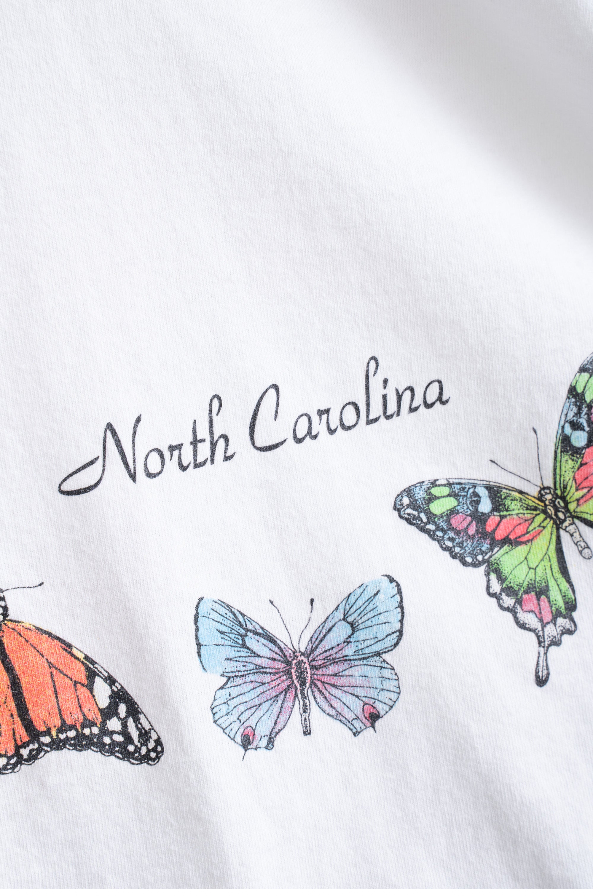 90S MADE IN USA NORTH CAROLINA BUTTERFLY PRINT T-SHIRT