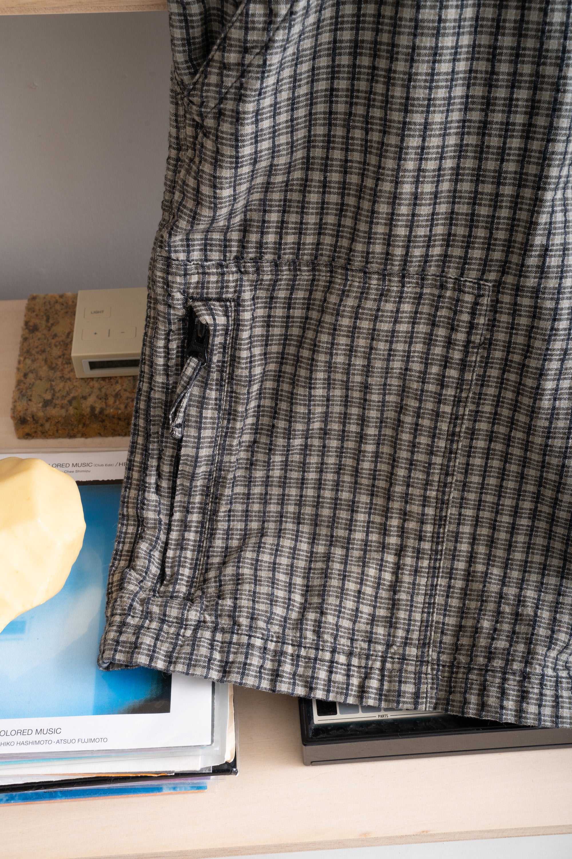 90~00S FADED GLORY CHECKED CARGO SHORTS