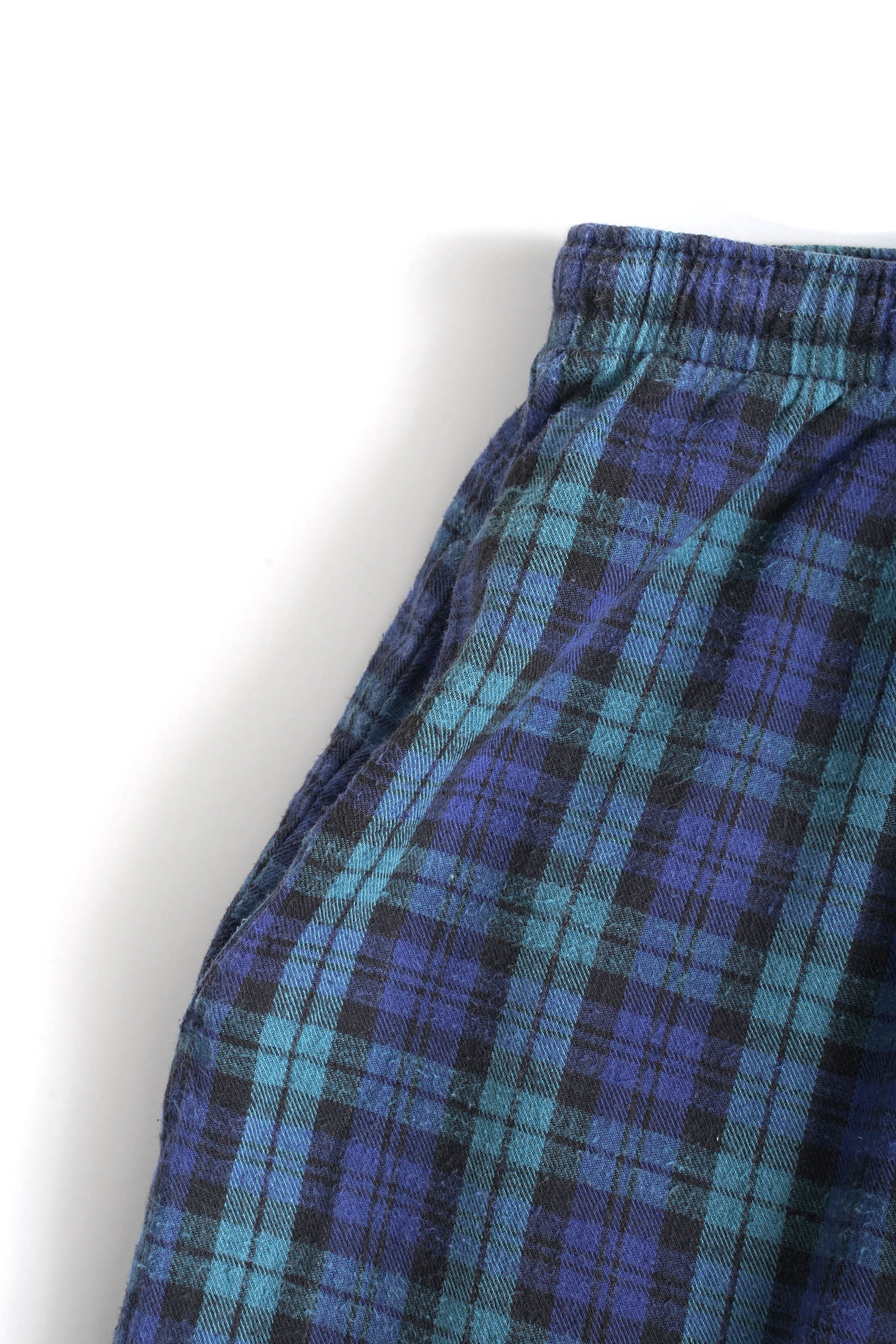 00S BOTTOMS OUT CHECKED PAJAMA PANTS