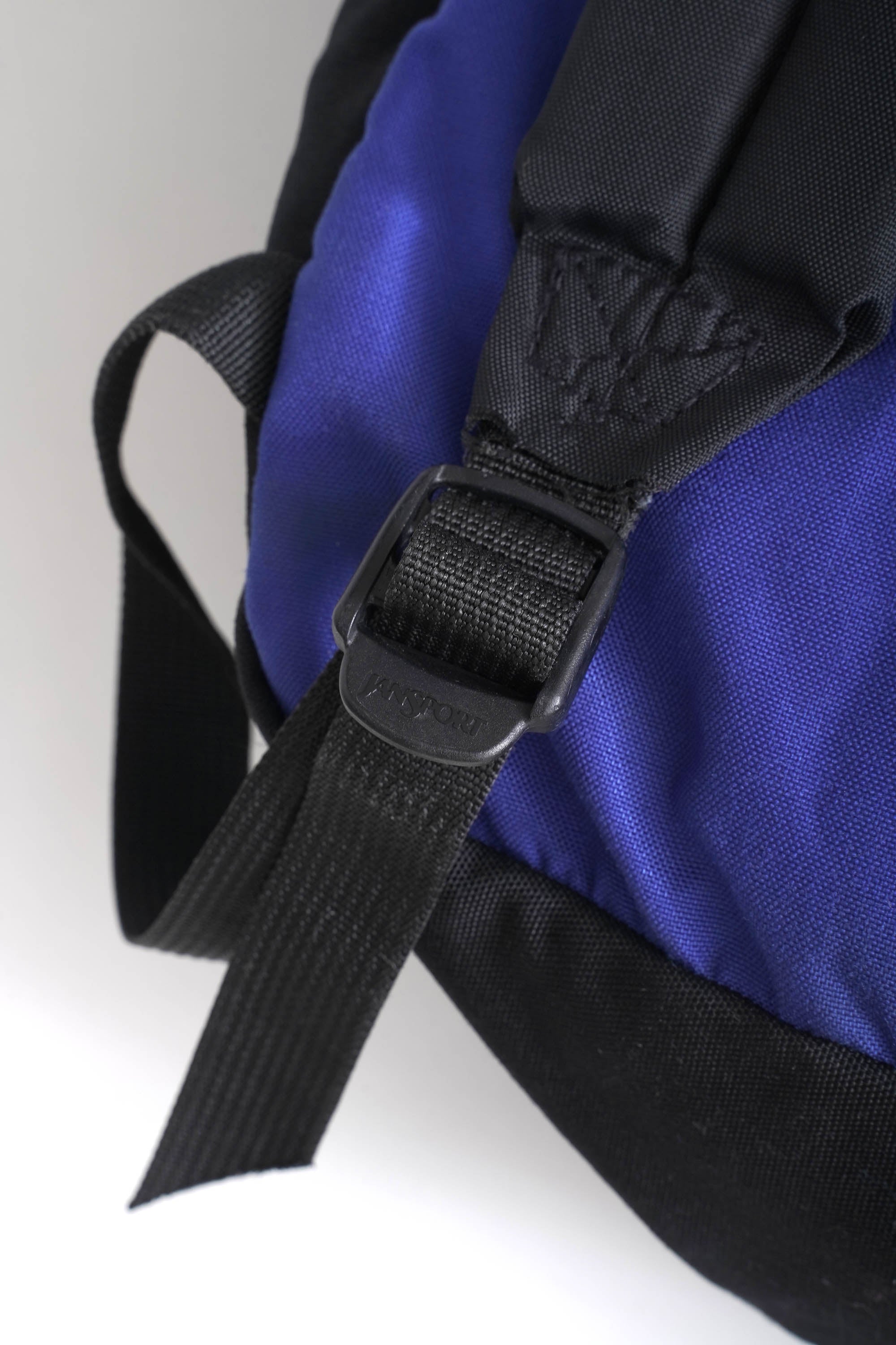 90~00S JANSPORT BACKPACK