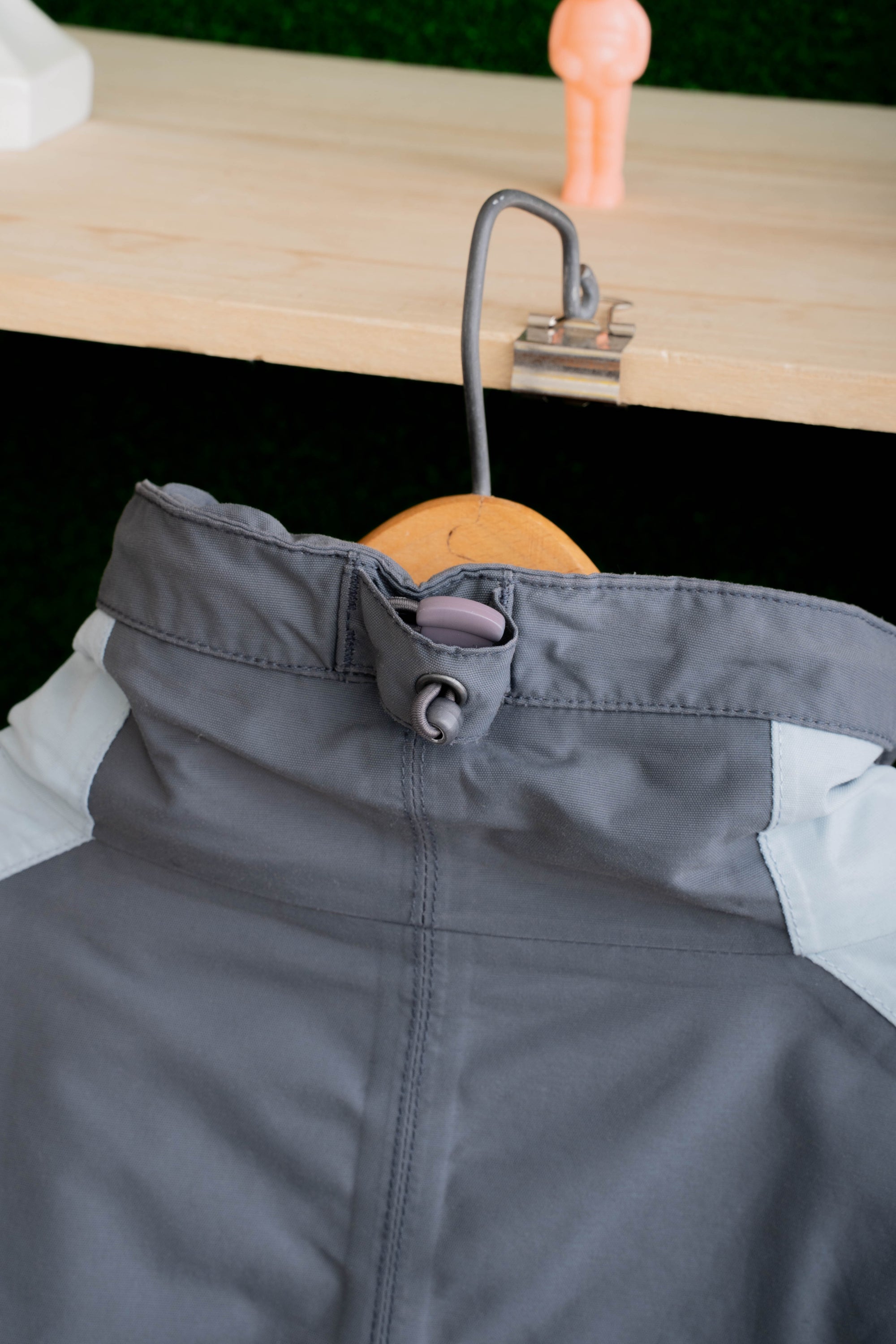 00S BURTON SNOW JACKET