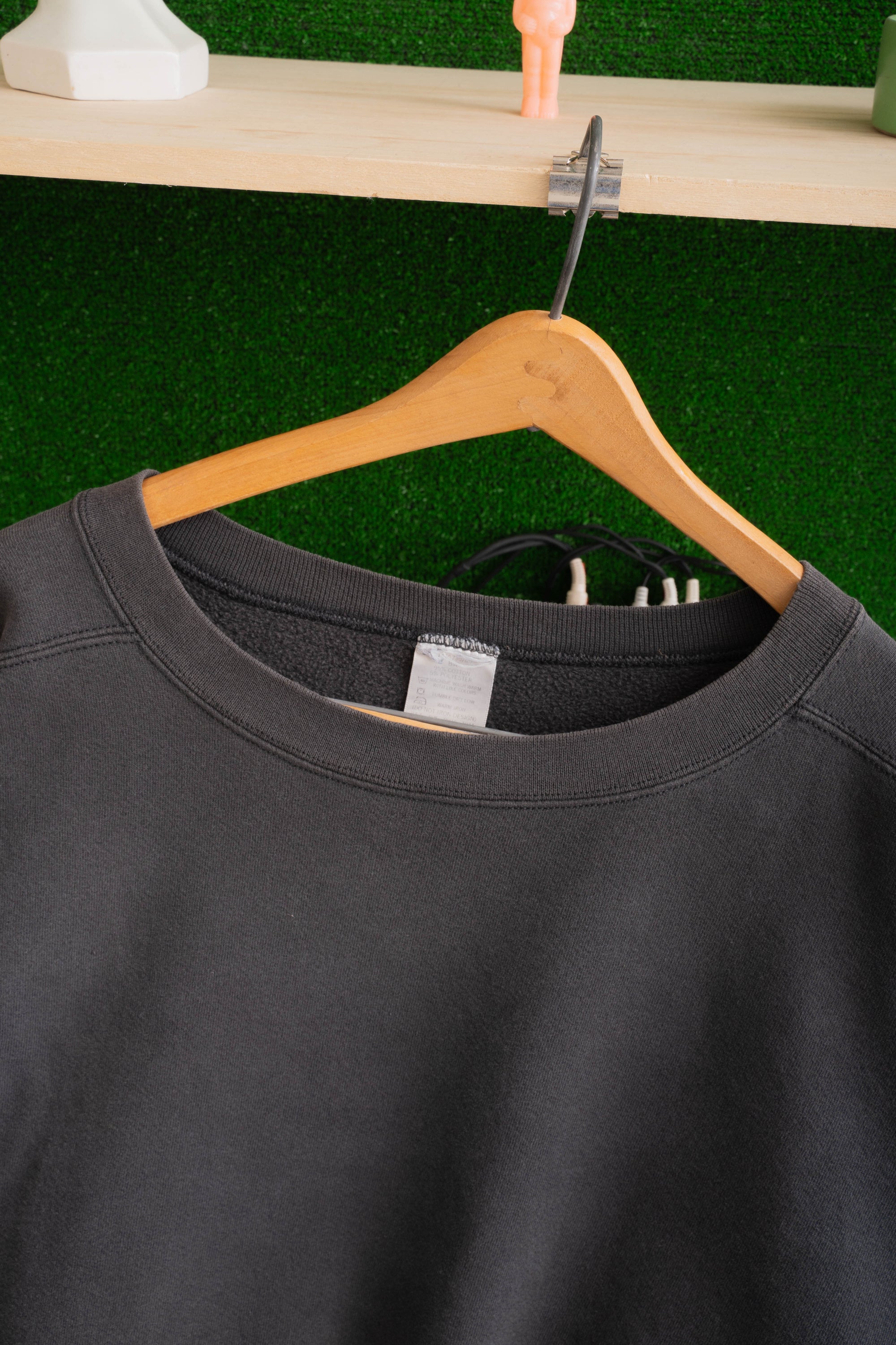 80~90S MADE IN USA DAMAGED SWEAT SHIRT