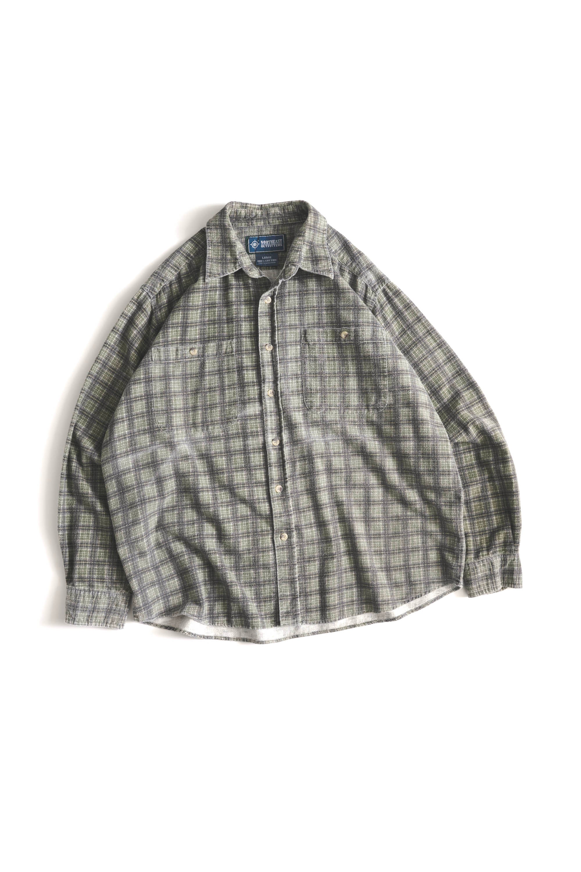 90S NORTHEAST OUTFITTERS CHECKED FLANNEL SHIRT