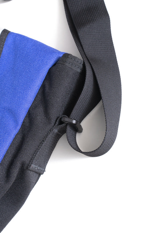 90~00S EMS MESSENGER BAG