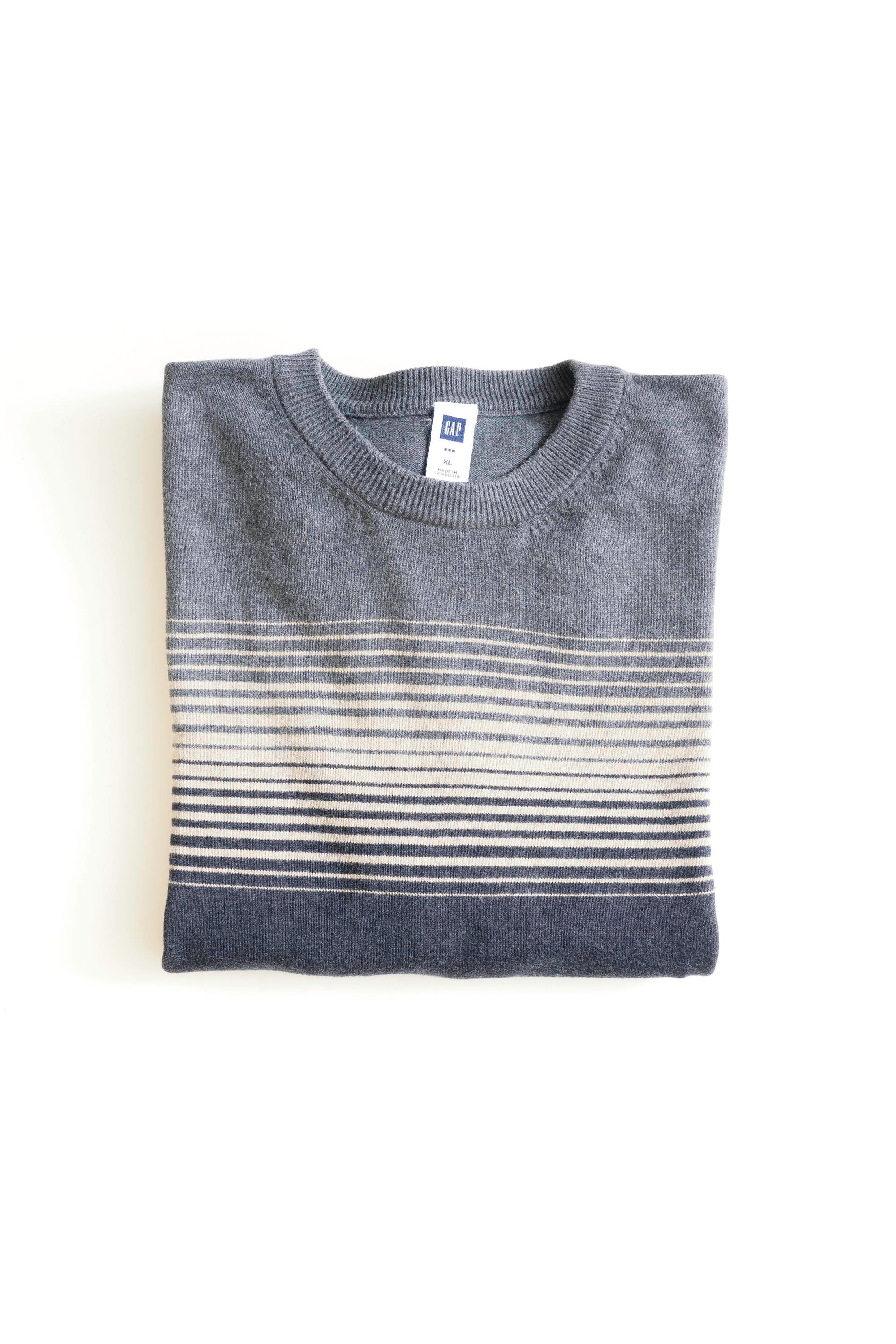 00S GAP FADED STRIPE COTTON SWEATER