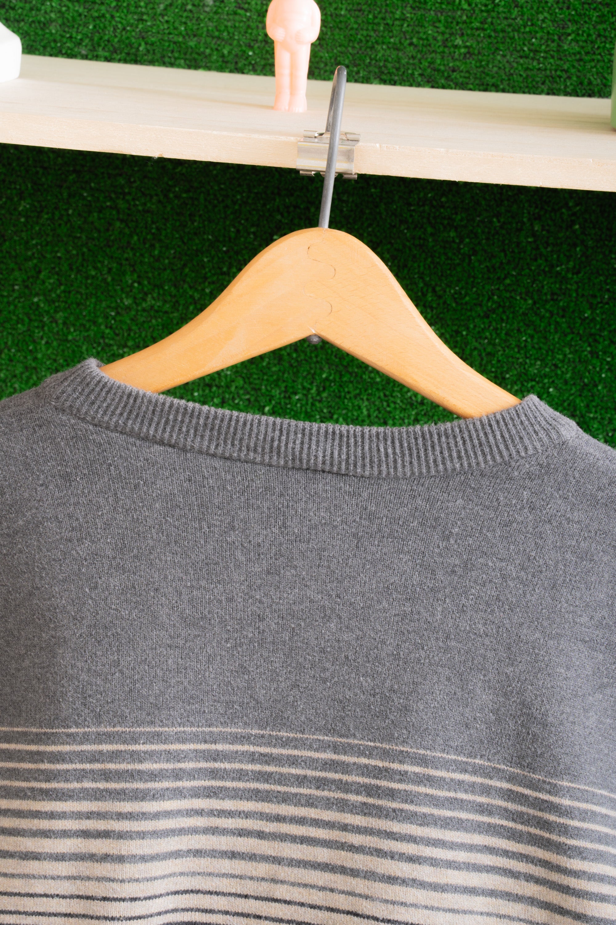 00S GAP FADED STRIPE COTTON SWEATER