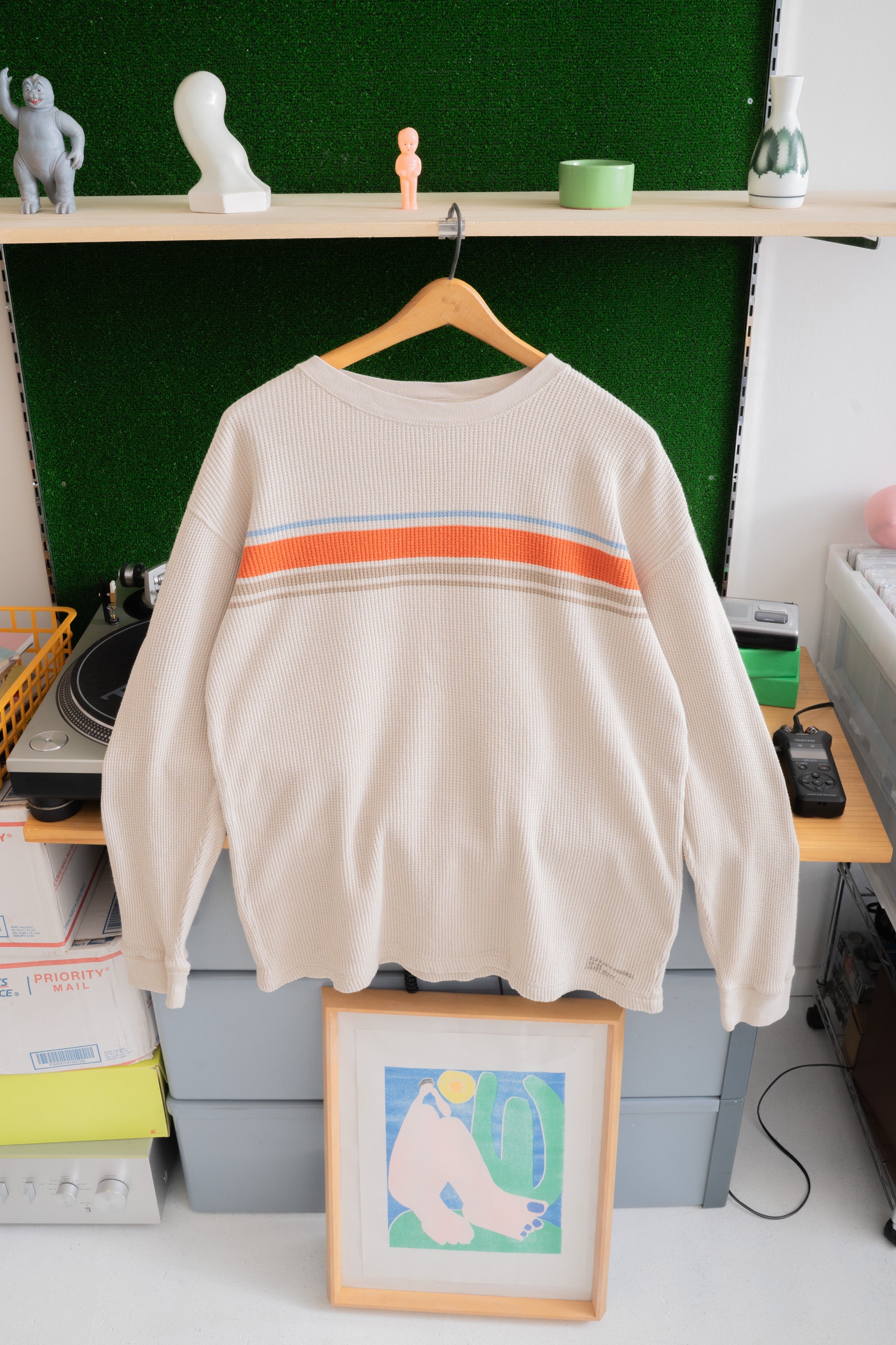 00S OLD NAVY THERMAL LONG SLEEVE T-SHIRT