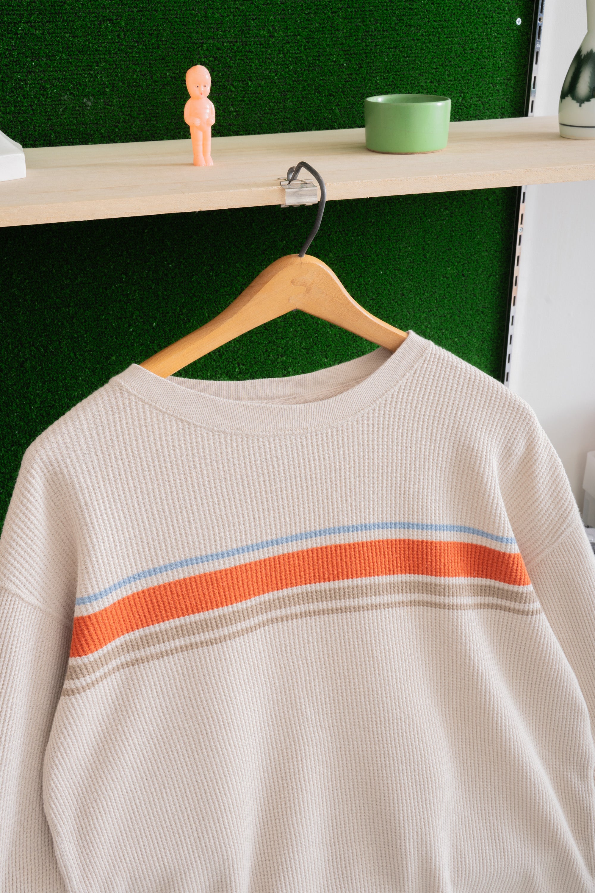 00S OLD NAVY THERMAL LONG SLEEVE T-SHIRT