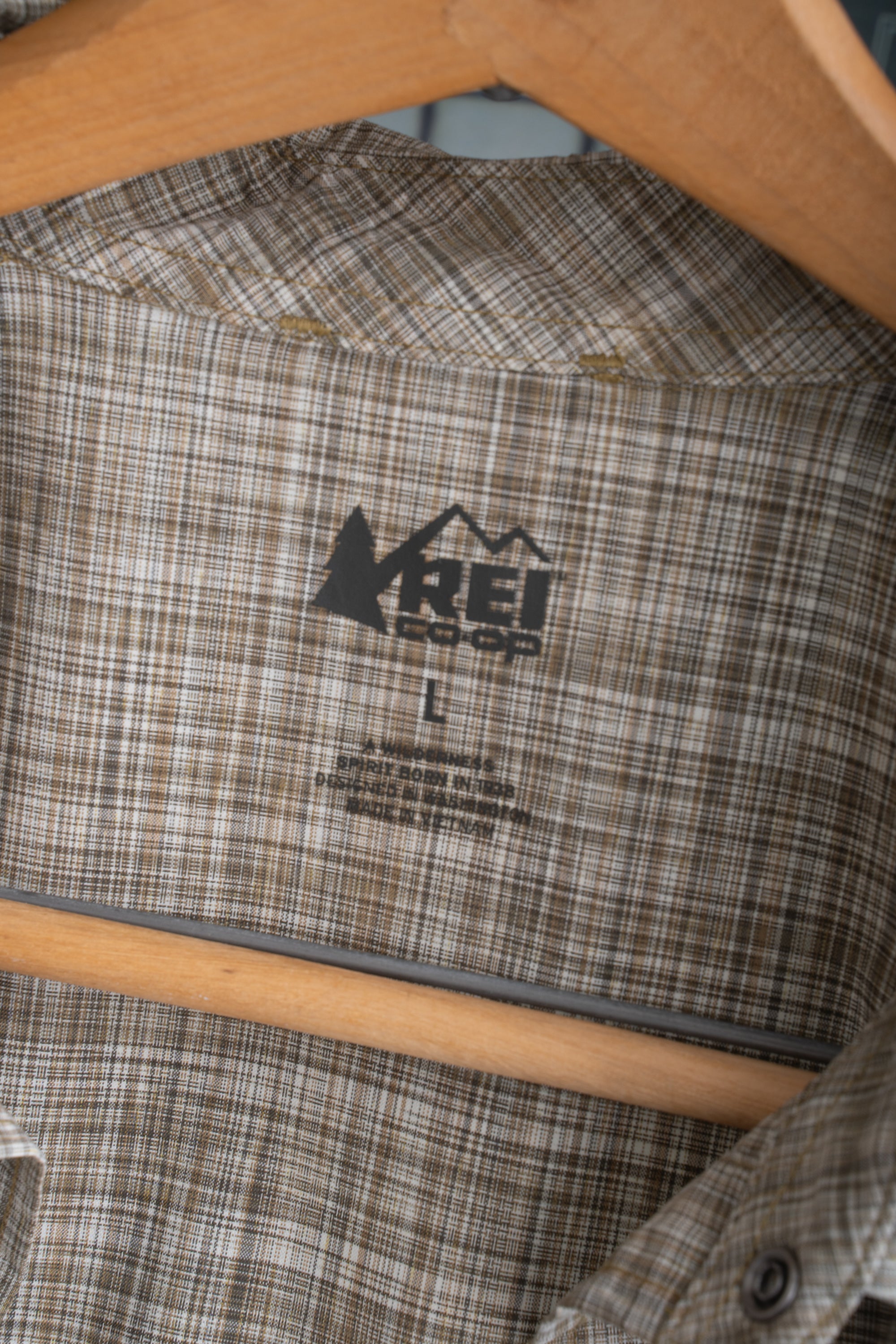 10S REI CHECKED SHIRT