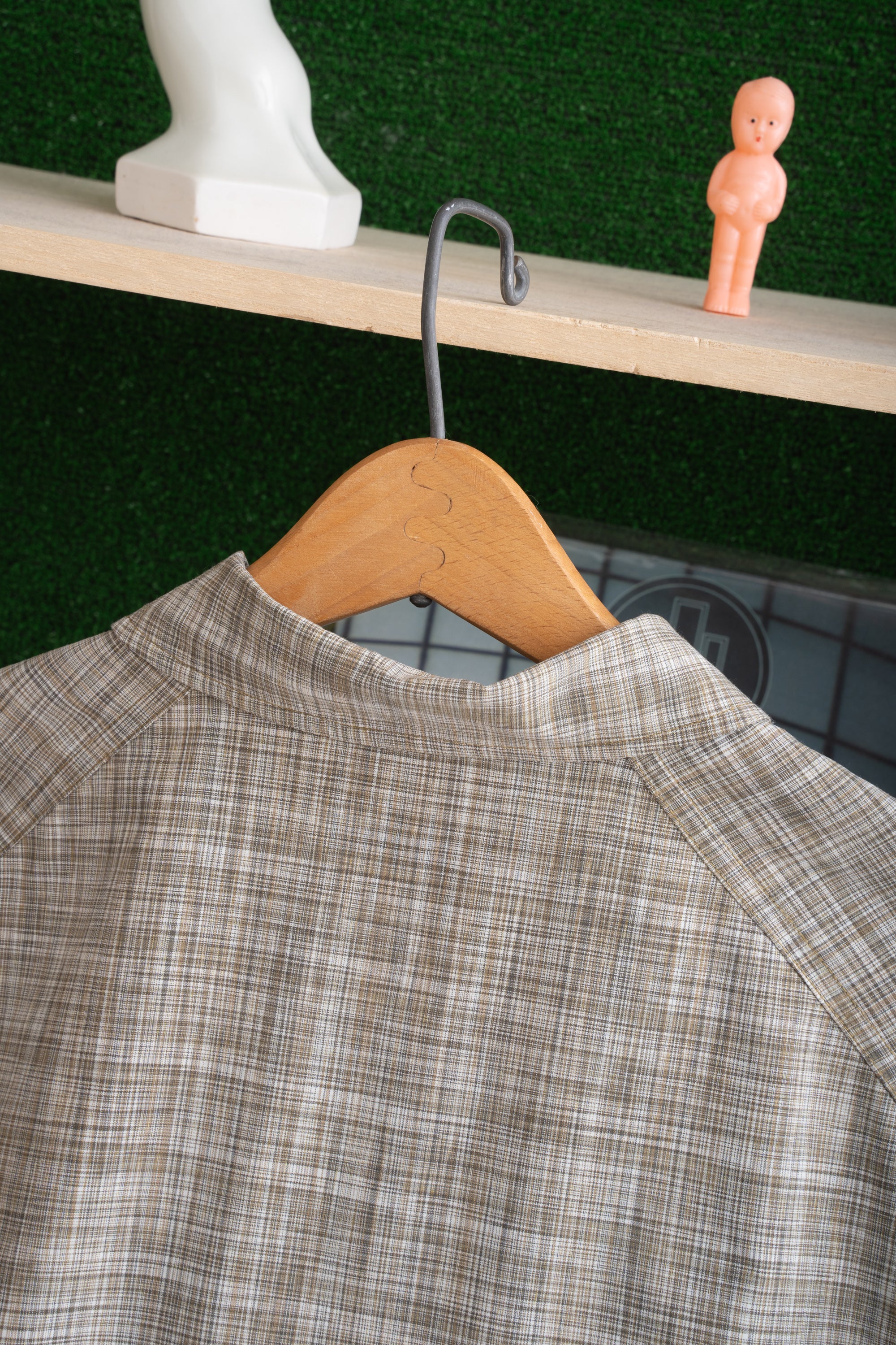 10S REI CHECKED SHIRT