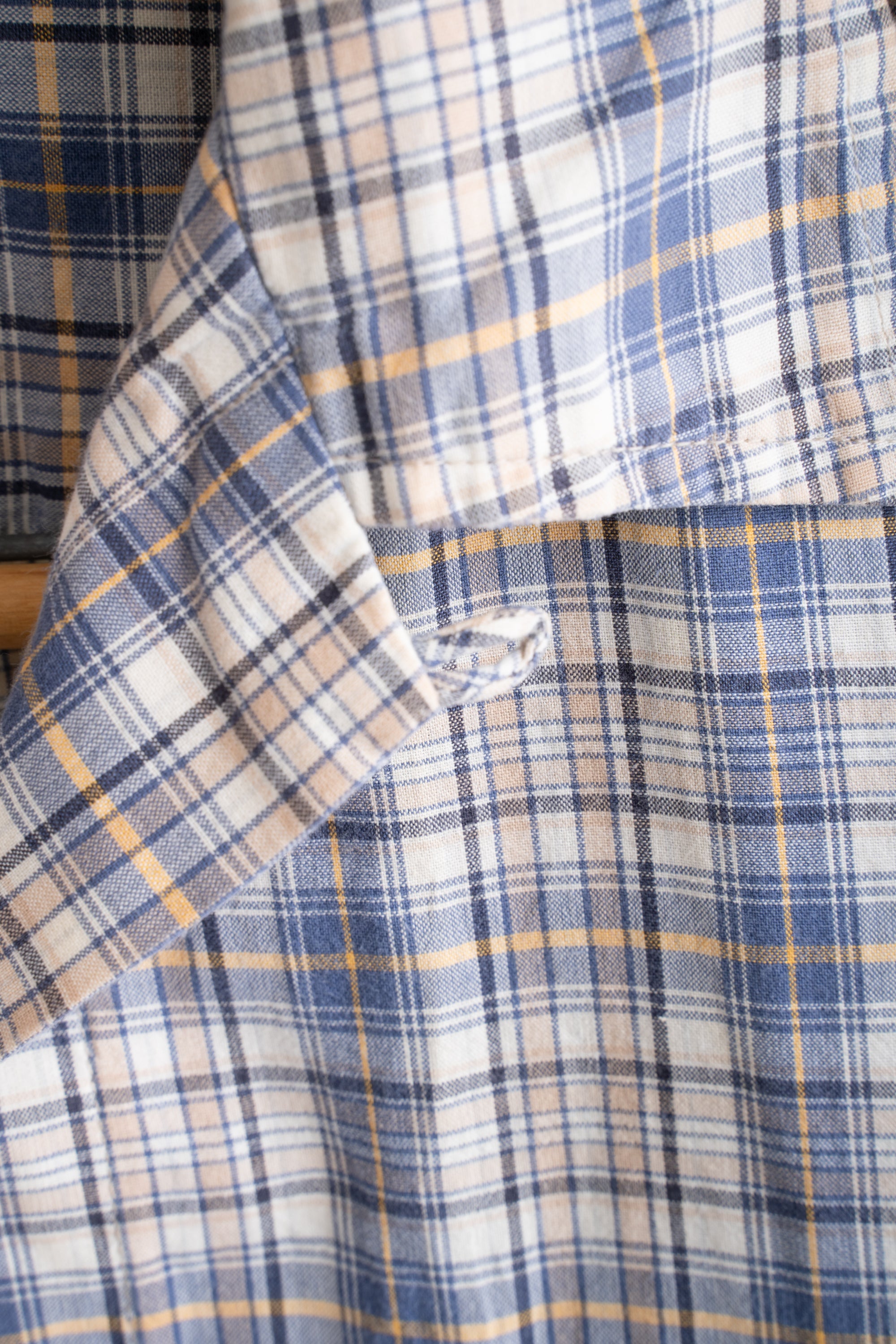 00~10S AMERICAN EAGLE CHECKED SHIRT