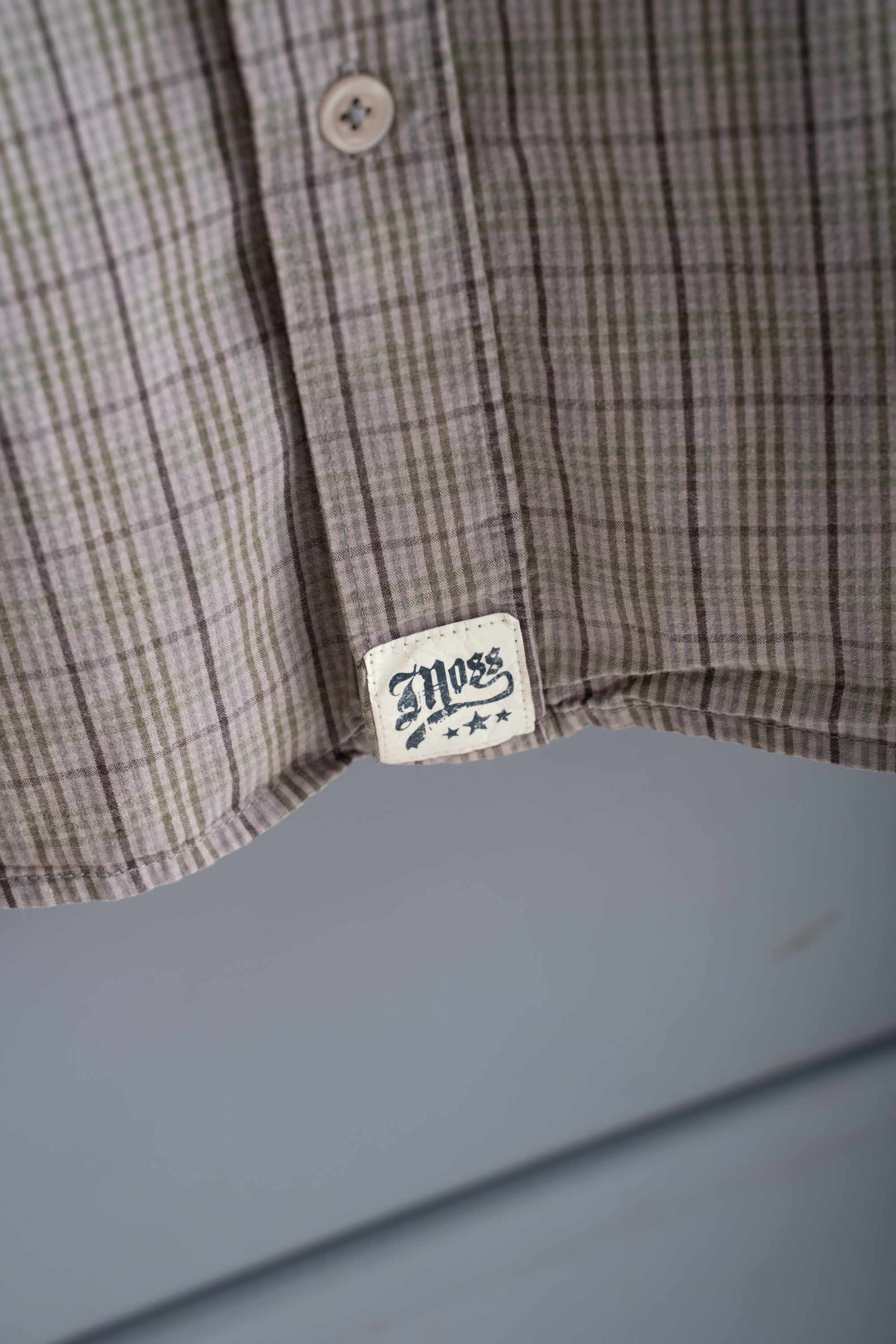 00S MOSSIMO CHECKED SHIRT