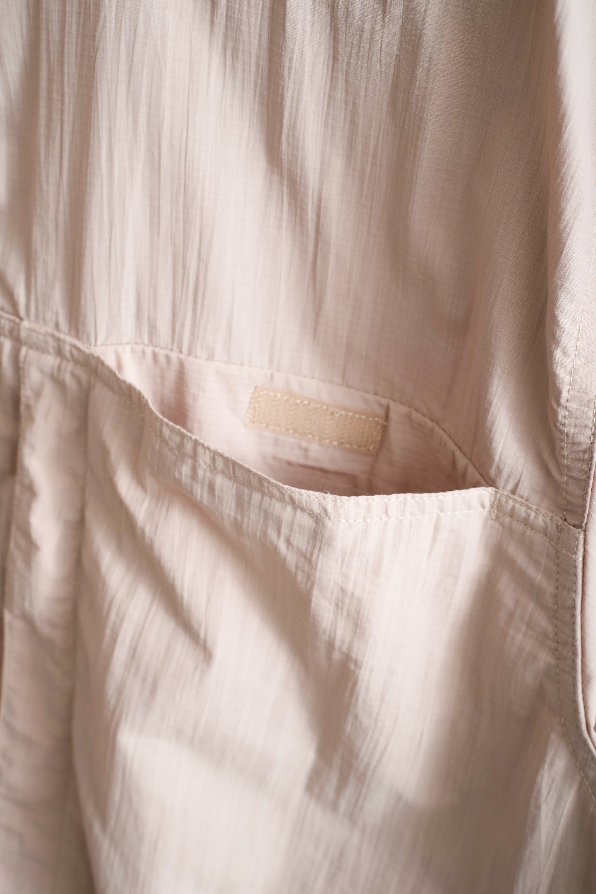 00S EASTERN MOUNTAIN SPORTS OUTDOOR SHIRT