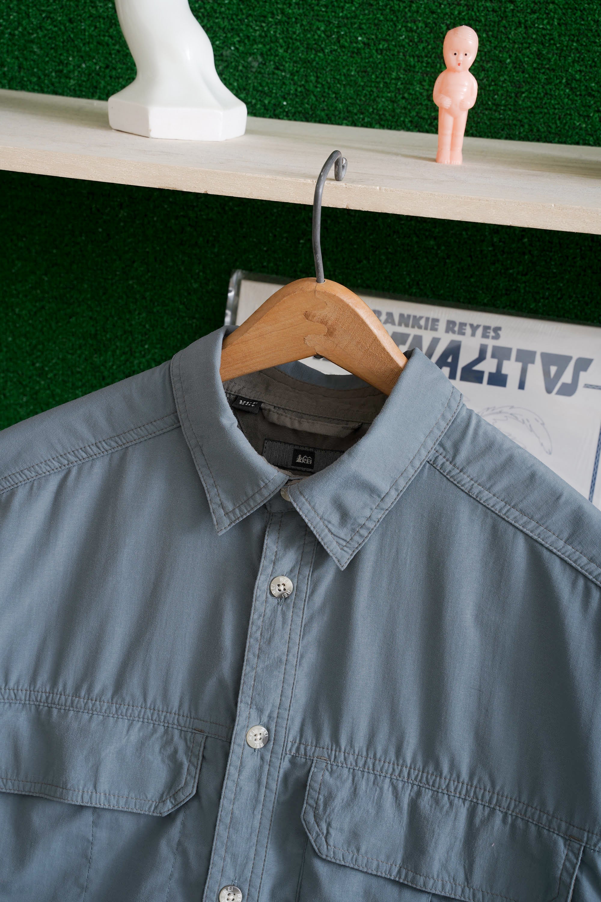 00S REI OUTDOOR SHIRT