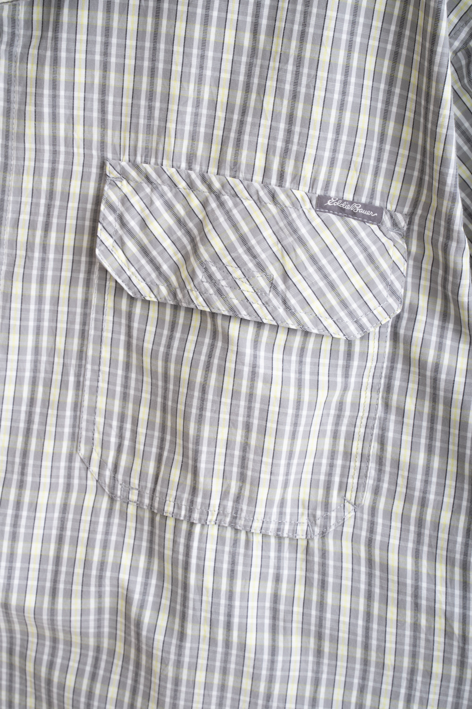 00S EDDIE BAUER CHECKED ACTIVE SHIRT