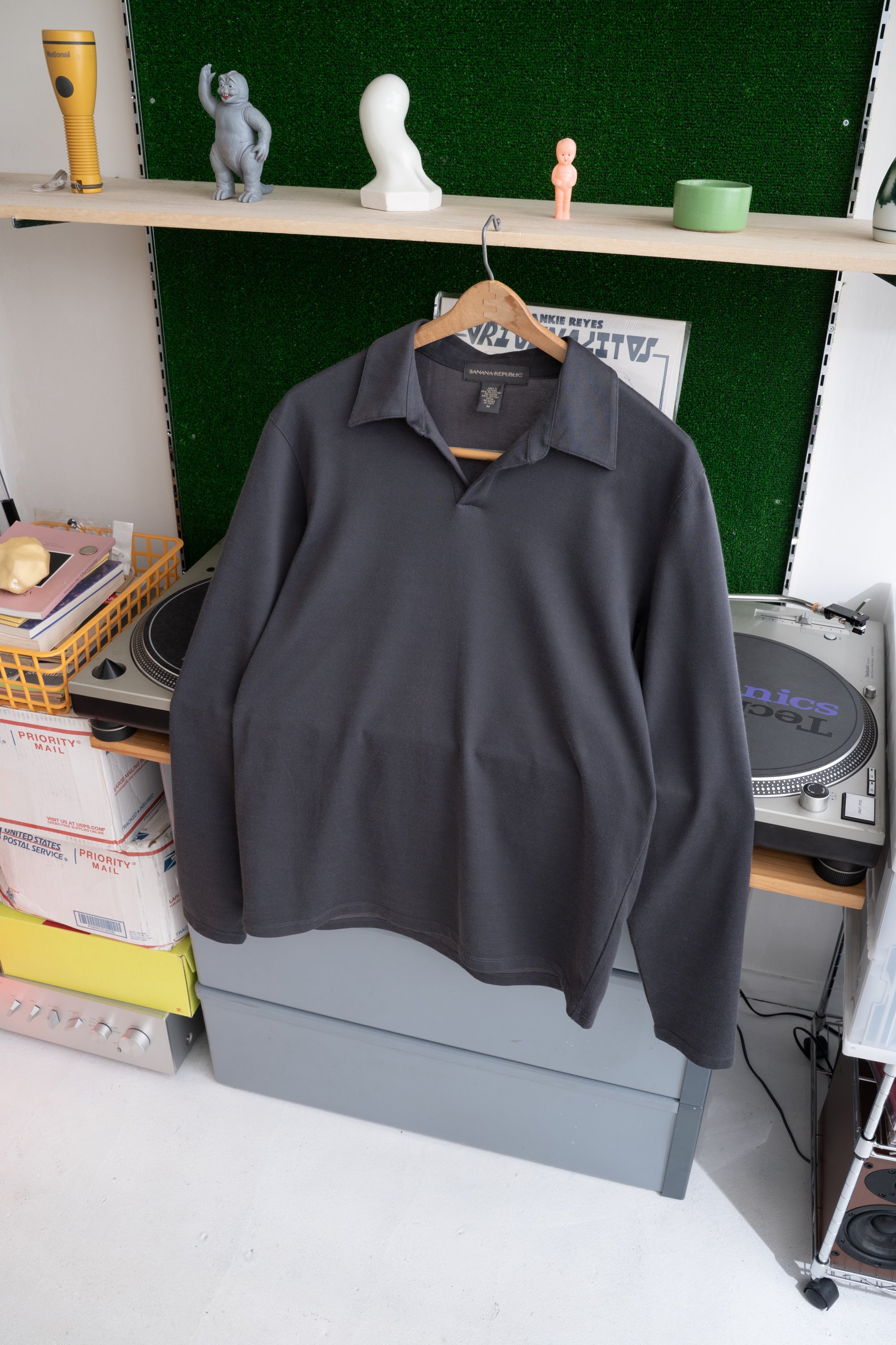 90S BANANA REPUBLIC OPEN COLLAR POLO