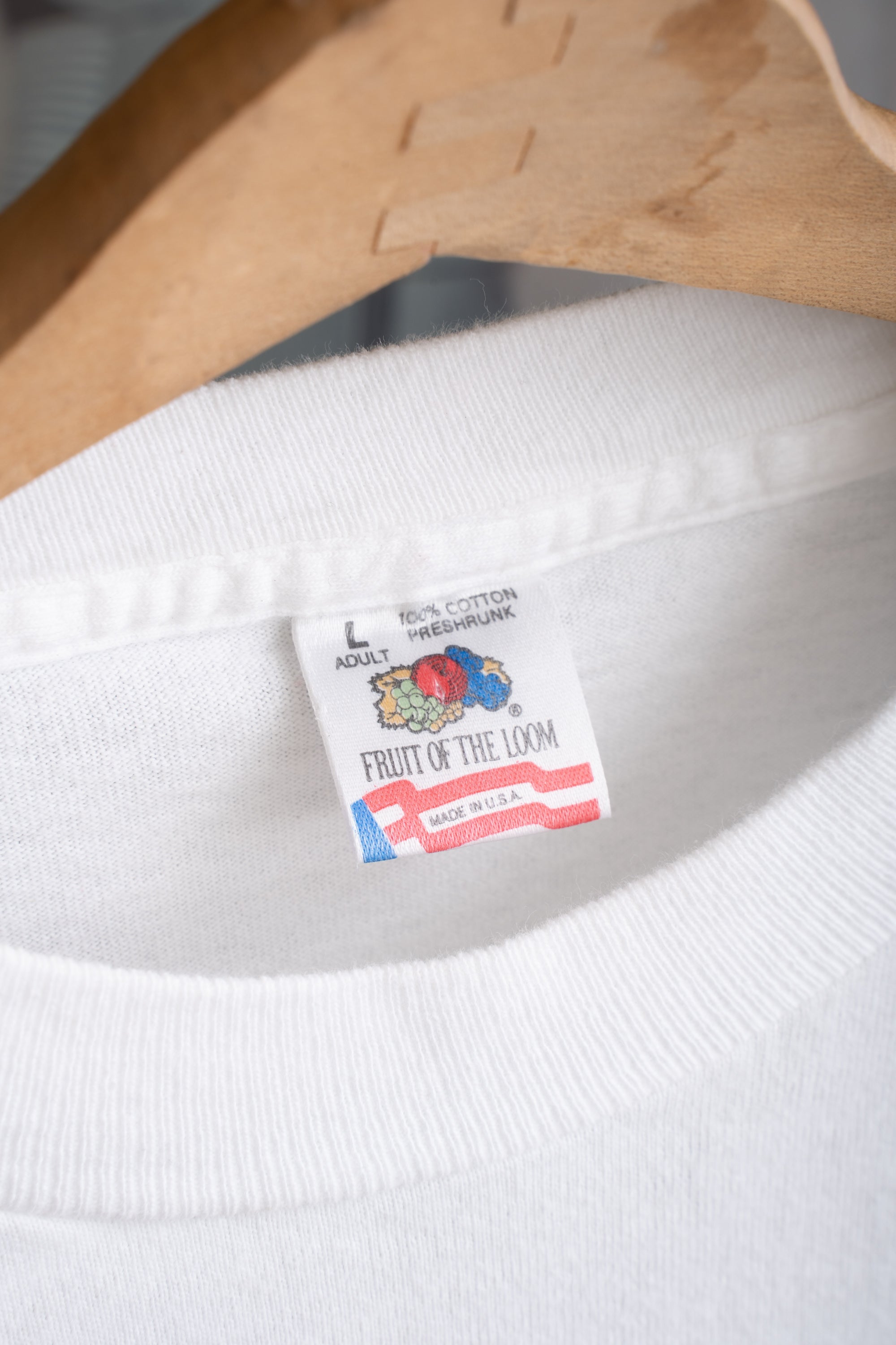 90S MADE IN USA FLOWER PRINT T-SHIRT (FRUIT OF THE LOOM)