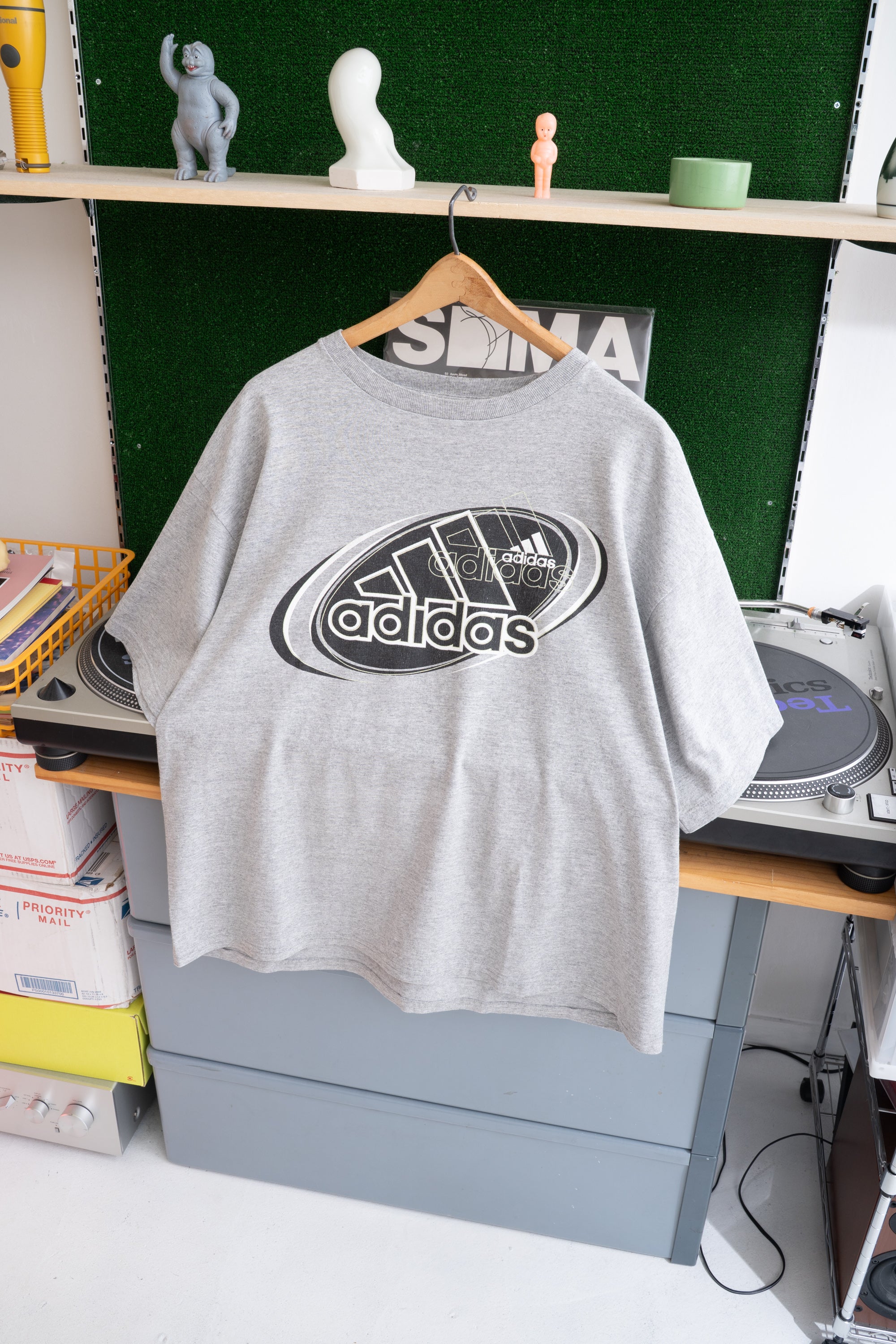 90~00S MADE IN USA ADIDAS GRAPHIC T-SHIRT