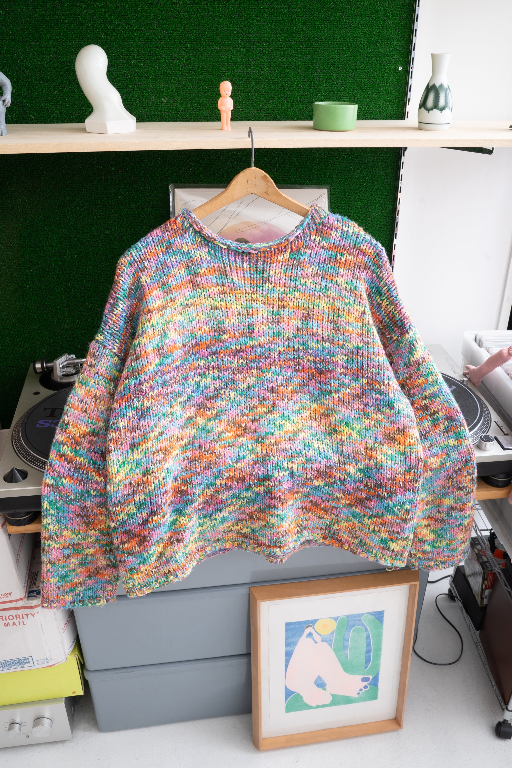 UNKNOWN BRAND RAINBOW ACRYLIC SWEATER