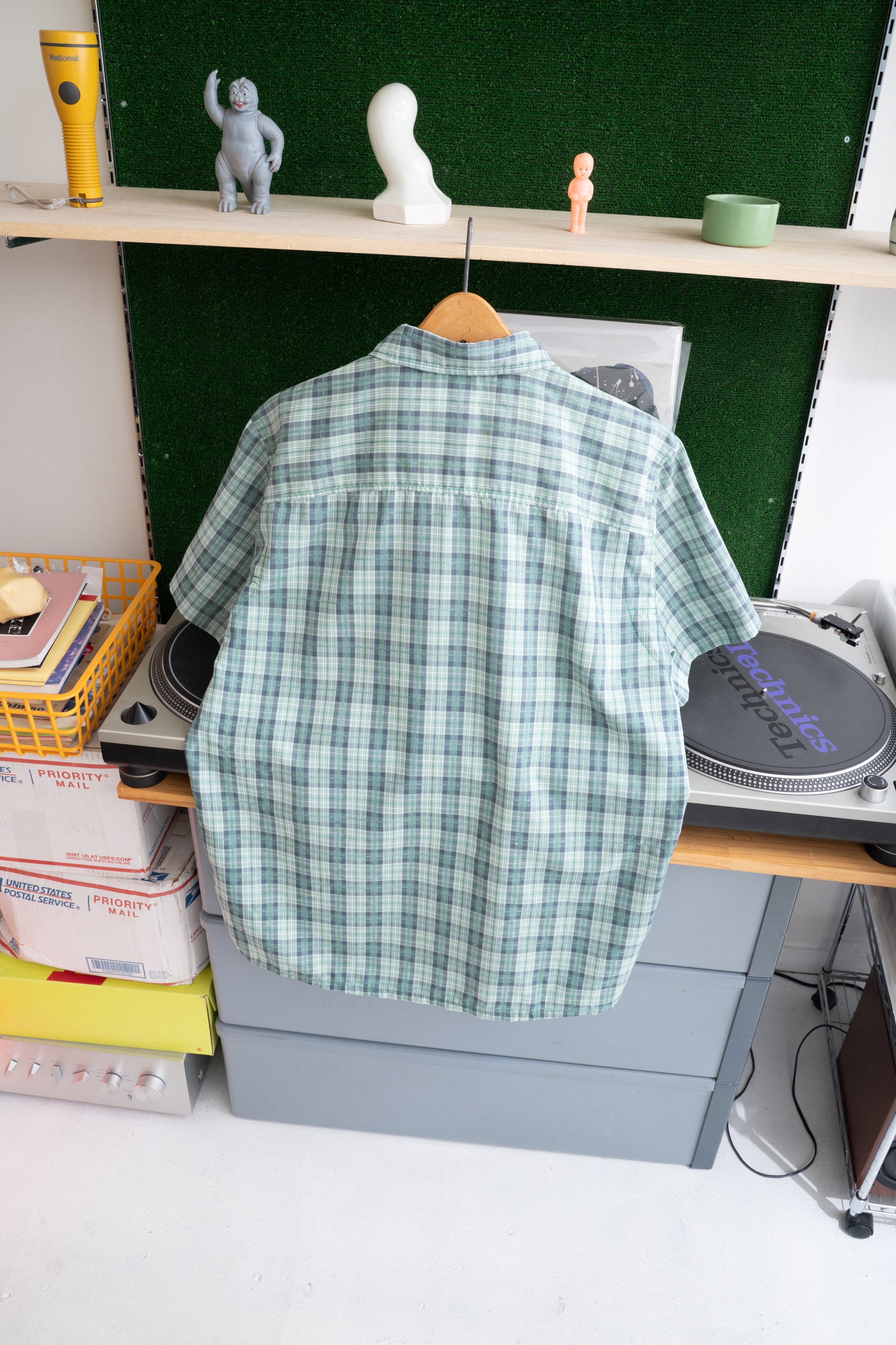 00S JACK WOLFSKIN CHECKED SHIRT