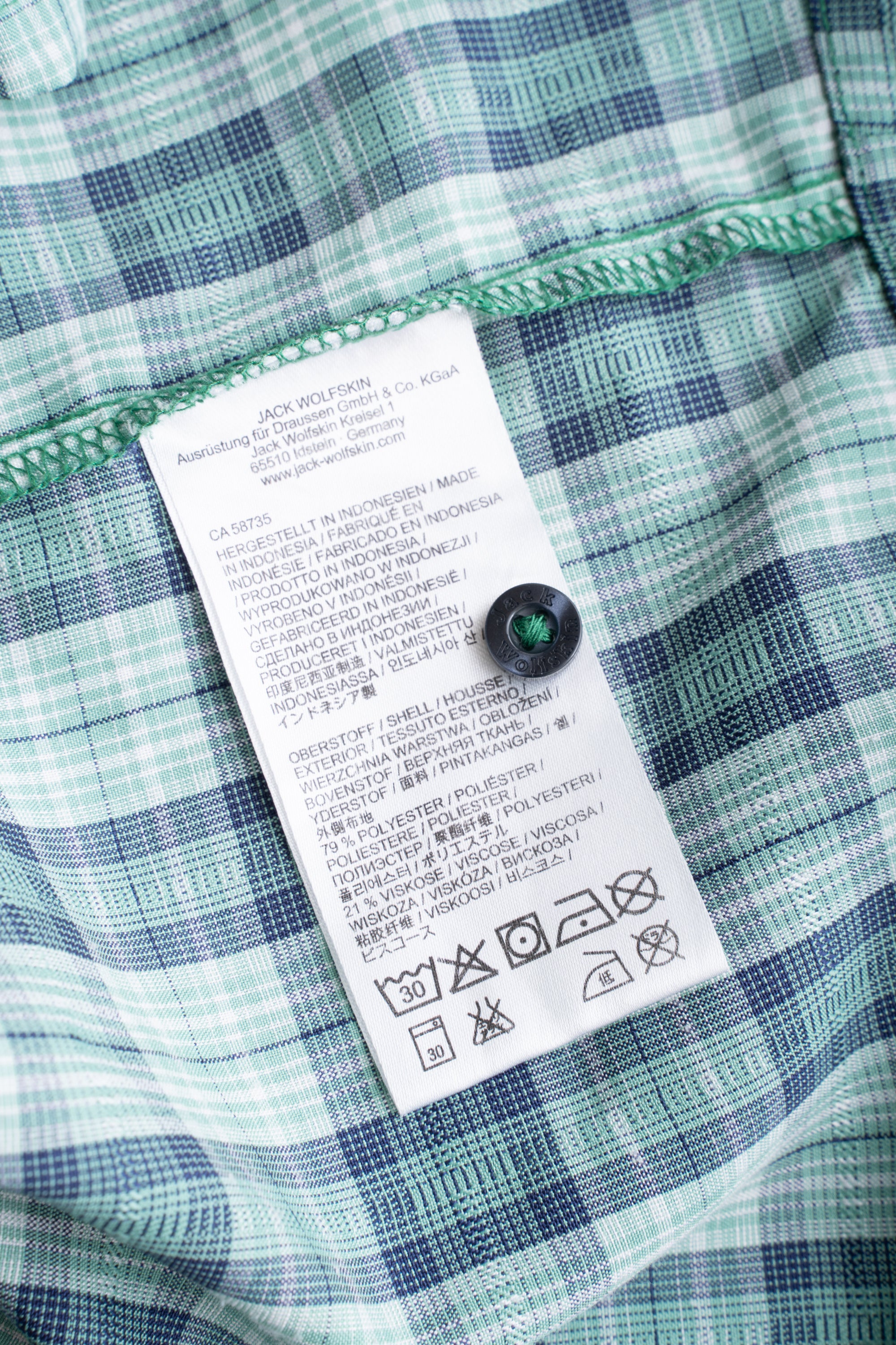00S JACK WOLFSKIN CHECKED SHIRT