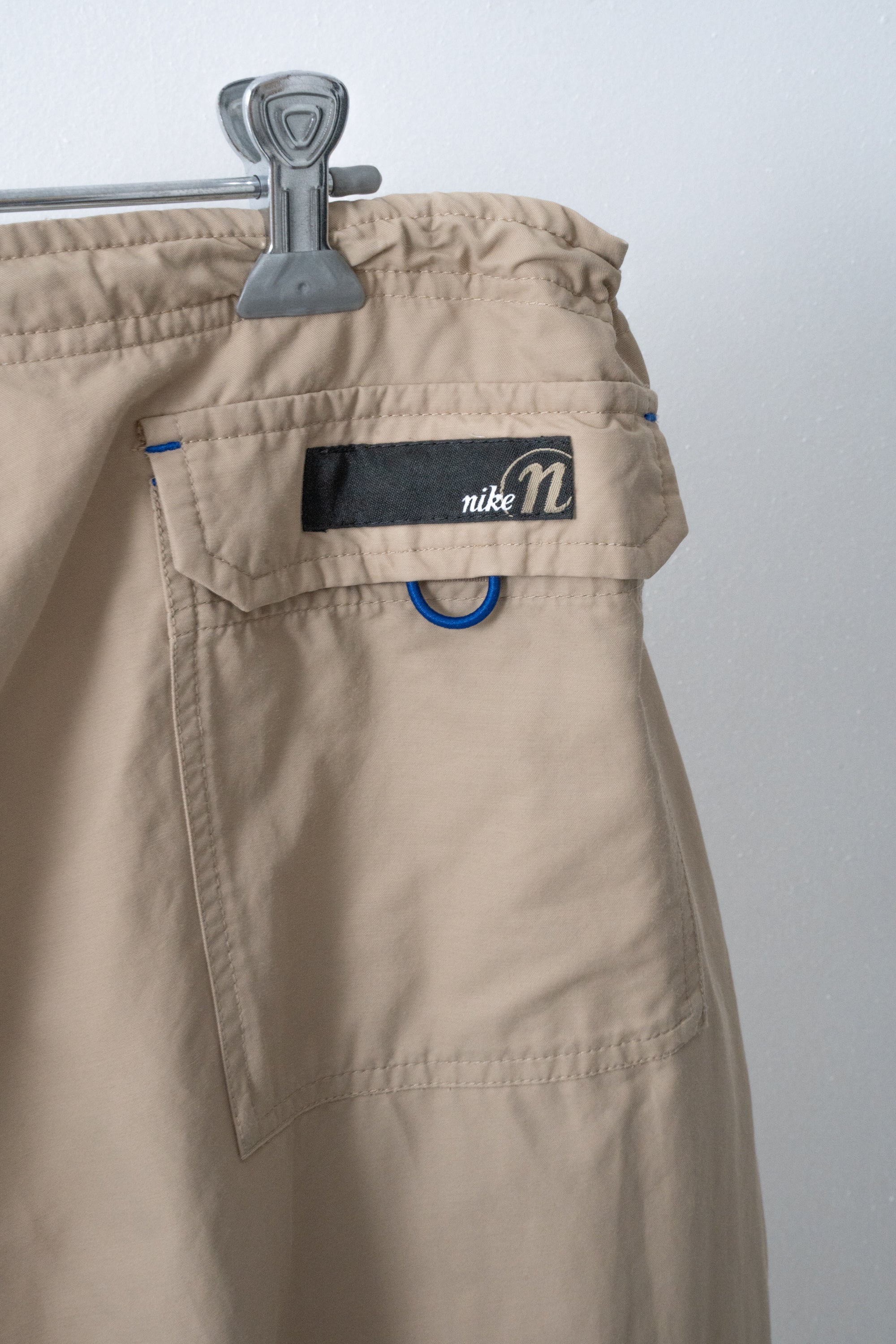 00S NIKE SIDE TACKED PANTS