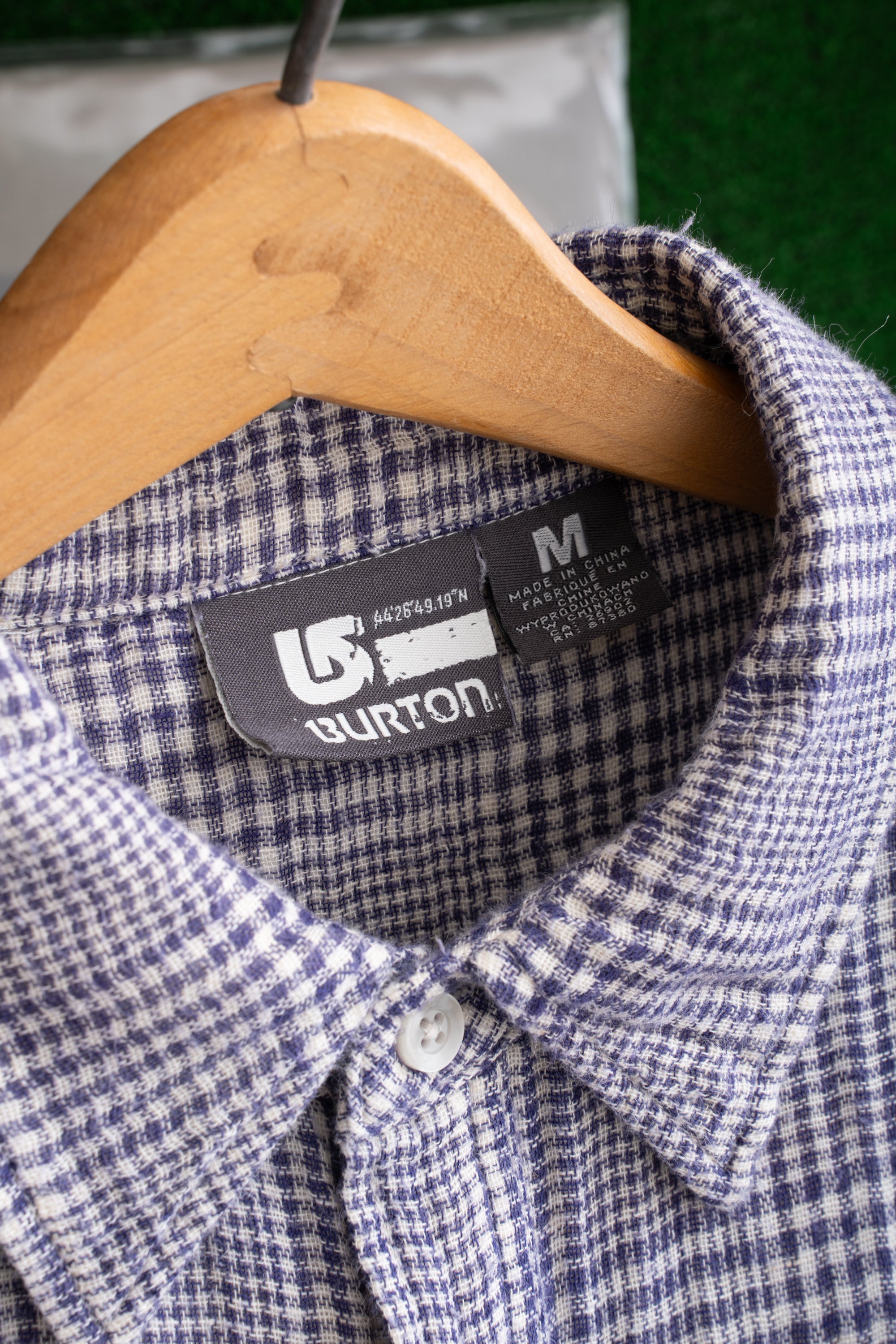 00S BURTON CHECKED SHIRT