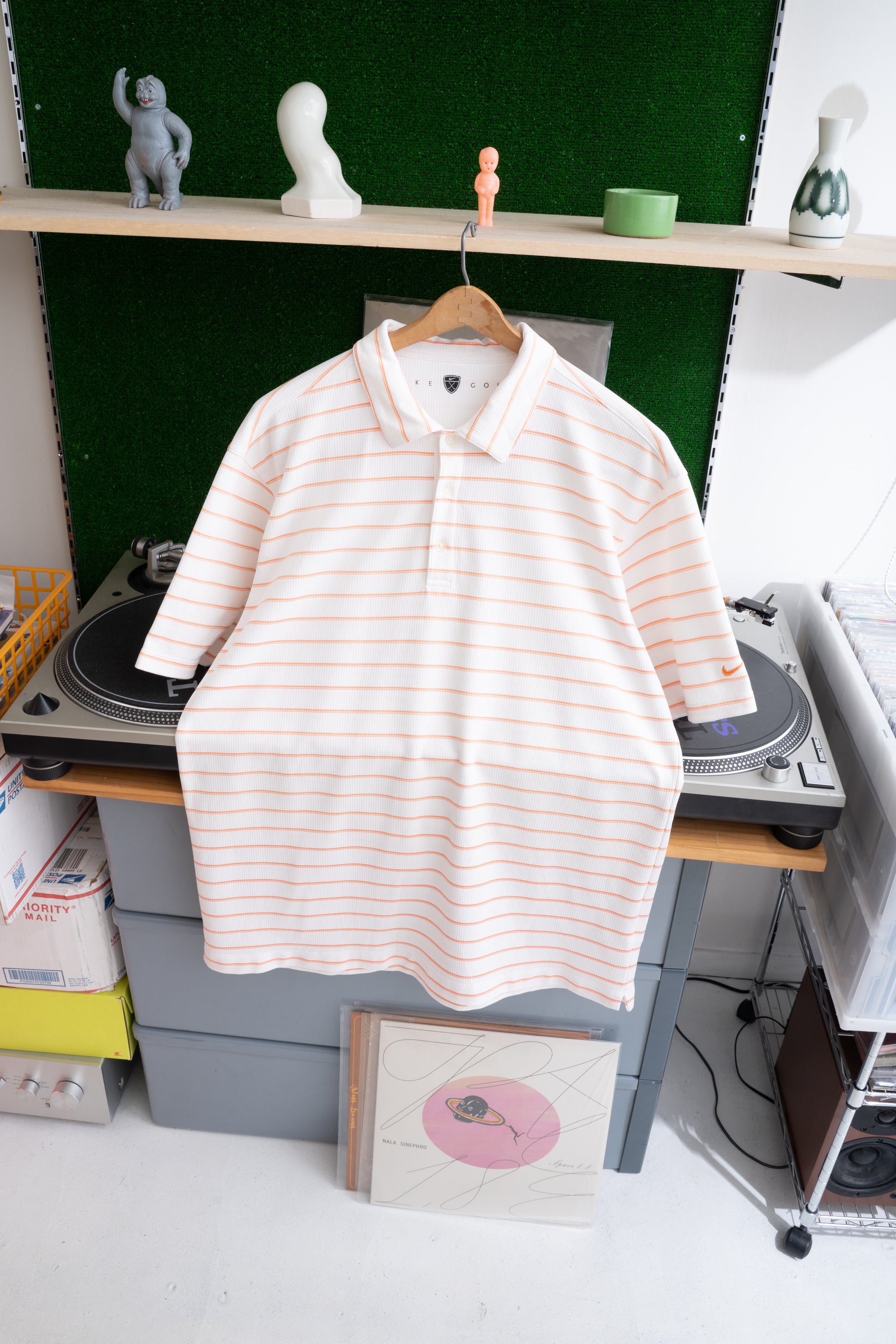 10S NIKE GOLF STRIPED POLO SHIRT