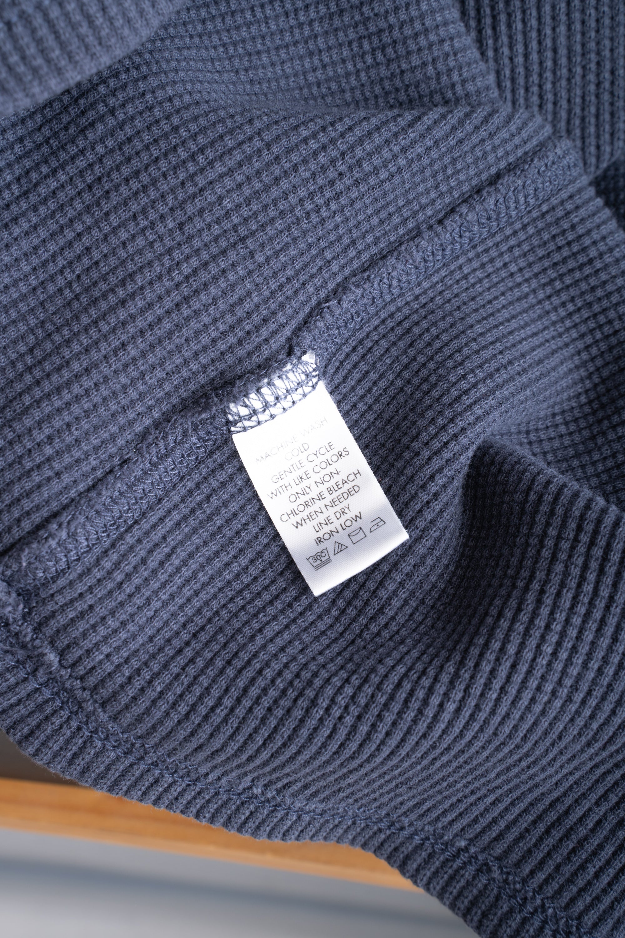90S CALVIN KLEIN THEMAL PULLOVER